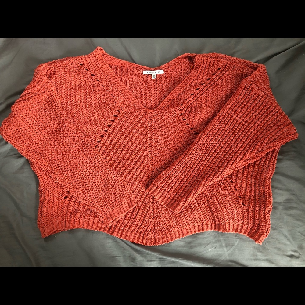 Women’s sweater